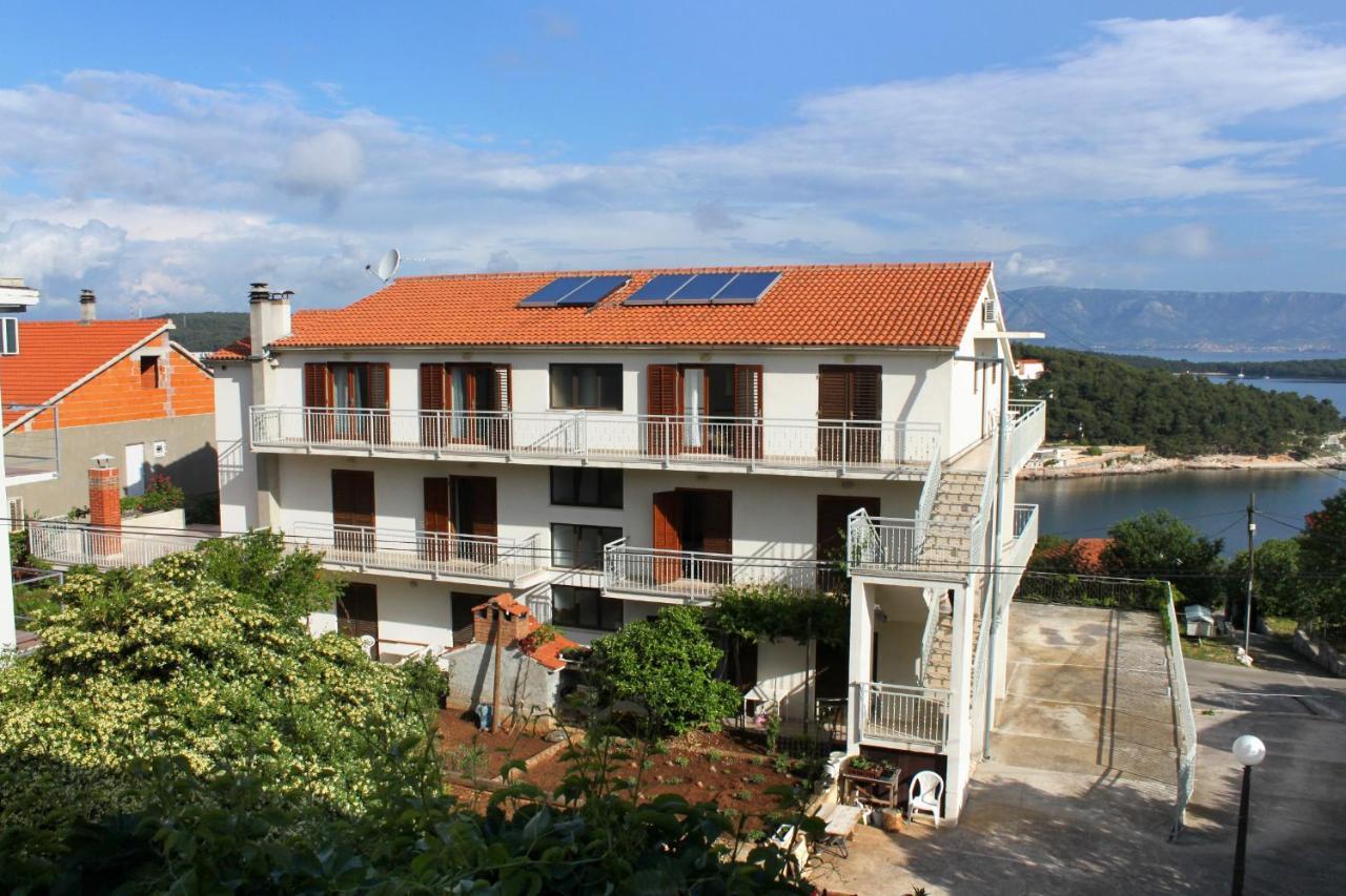 Apartments With A Parking Space Jelsa, Hvar - 8765 Jelsa  Exterior foto