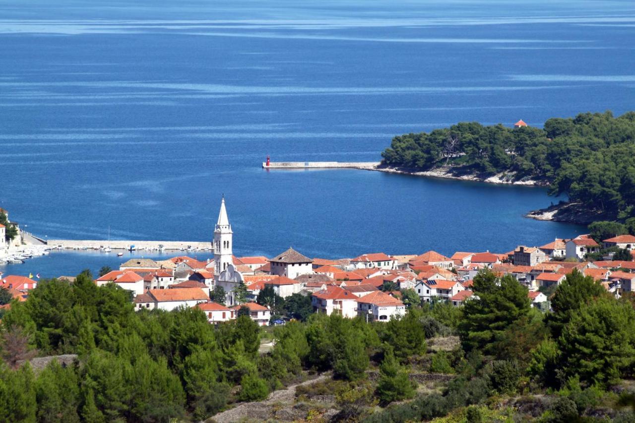 Apartments With A Parking Space Jelsa, Hvar - 8765 Jelsa  Exterior foto
