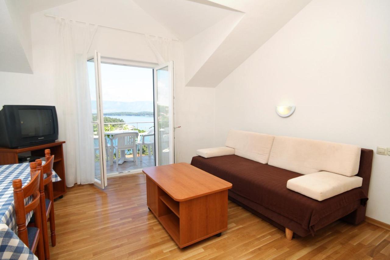 Apartments With A Parking Space Jelsa, Hvar - 8765 Jelsa  Exterior foto