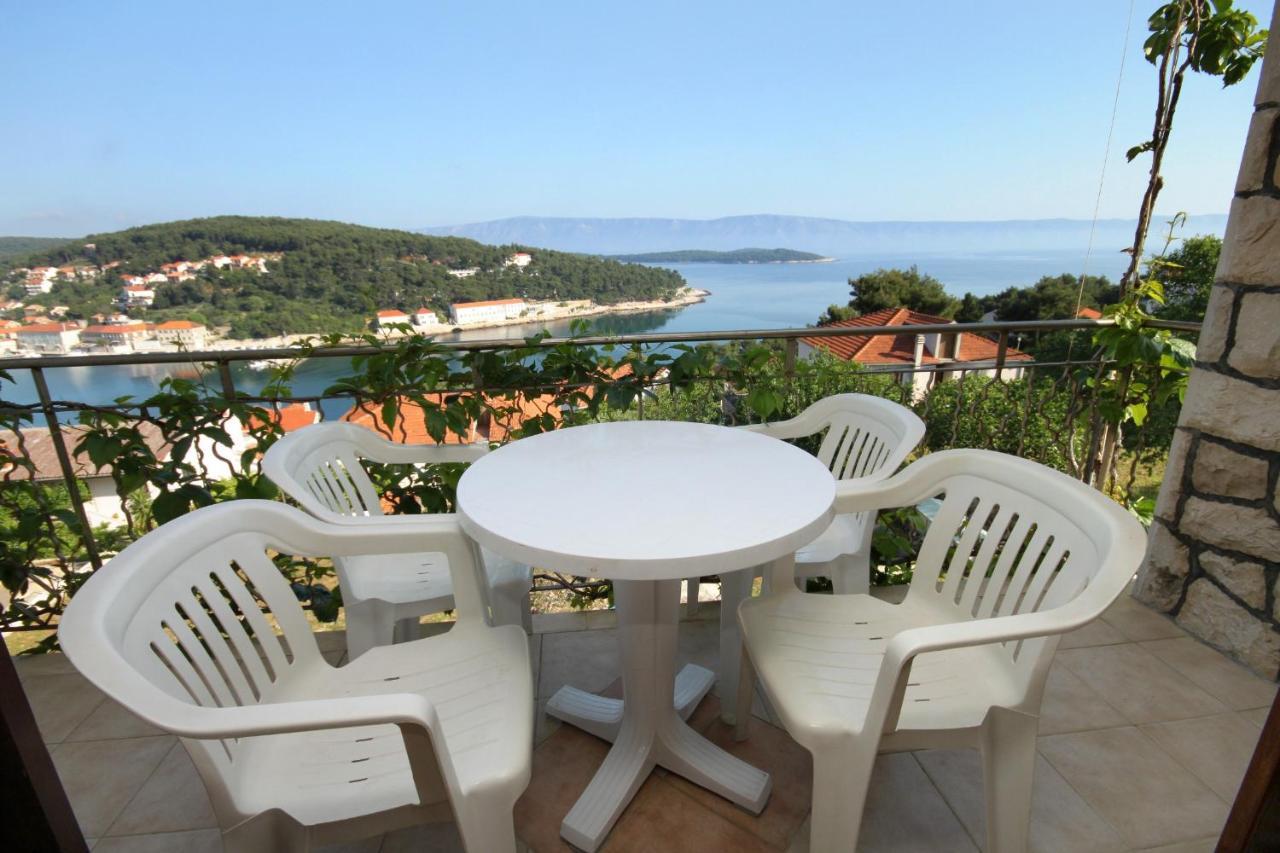 Apartments With A Parking Space Jelsa, Hvar - 8765 Jelsa  Exterior foto
